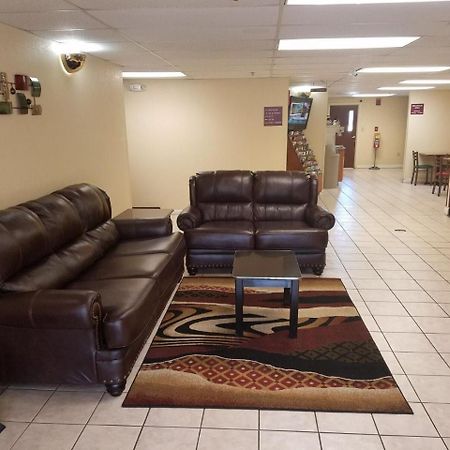 Americas Best Value Inn Evansville East Dış mekan fotoğraf